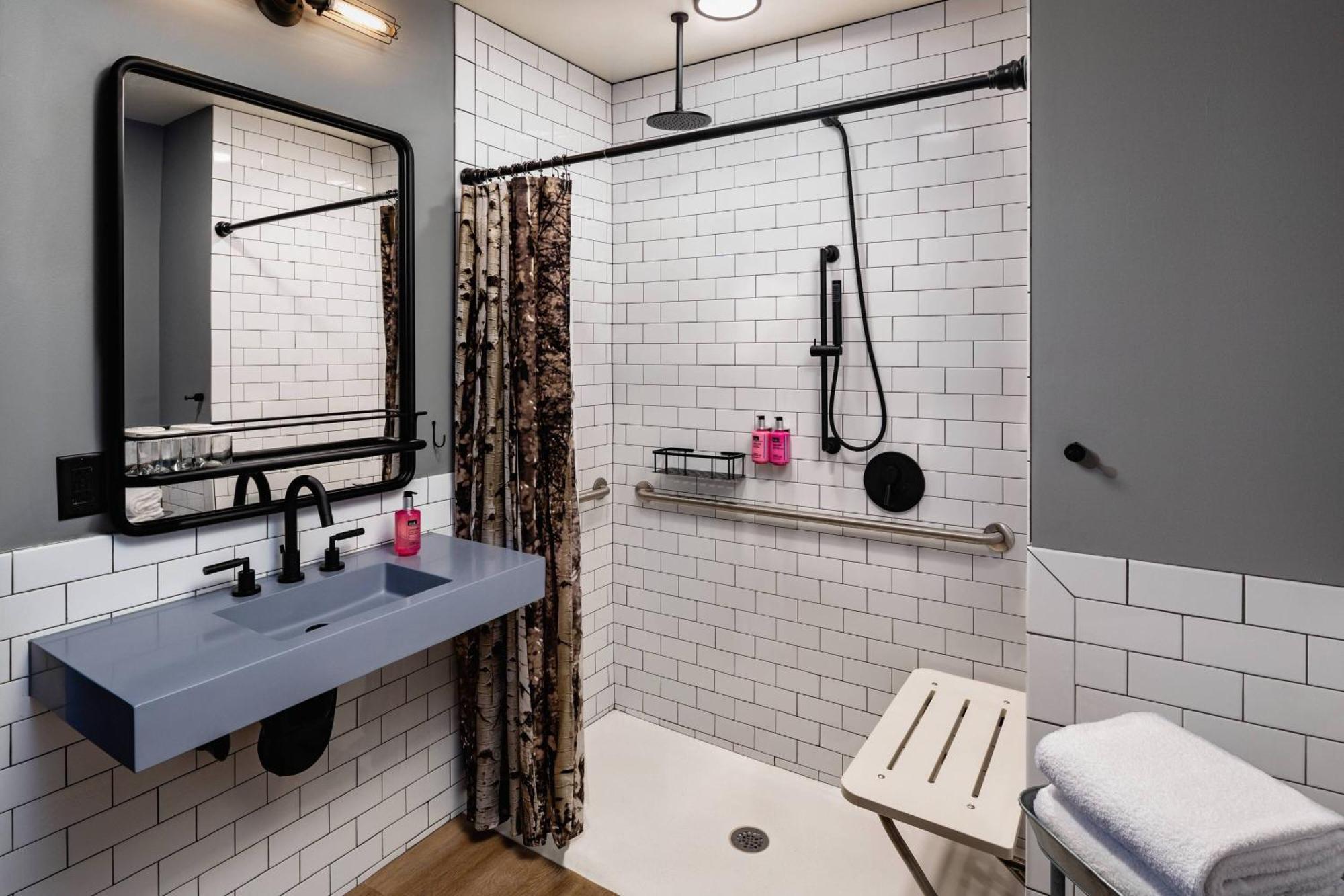 Moxy Minneapolis Downtown Bagian luar foto